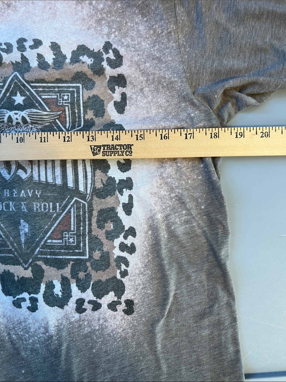 Aerosmith Graphic Short Sleeve Tee - Gray Leopard Accent - Picture 4 of 5
